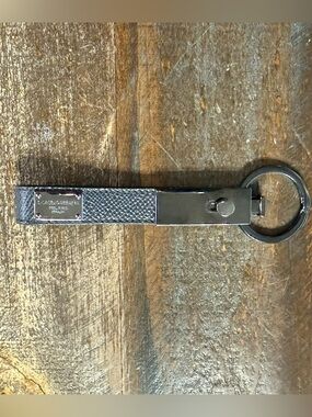 Dolce & Gabbana Leather Logo Keyring Keychain Made in Italy GUC